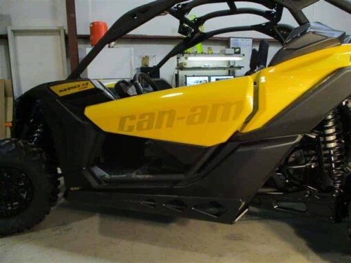 Trail Armor Can-am Maverick X3 Skid Plate With Integrated Sliders