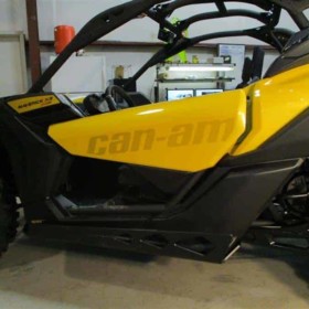 Trail Armor Can-am Maverick X3 Skid Plate With Integrated Sliders