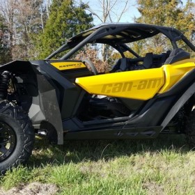 Trail Armor Can-am Maverick X3 Skid Plate With Integrated Sliders