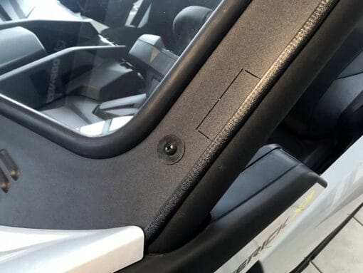 Can-am Maverick X3 Glass Windshield
