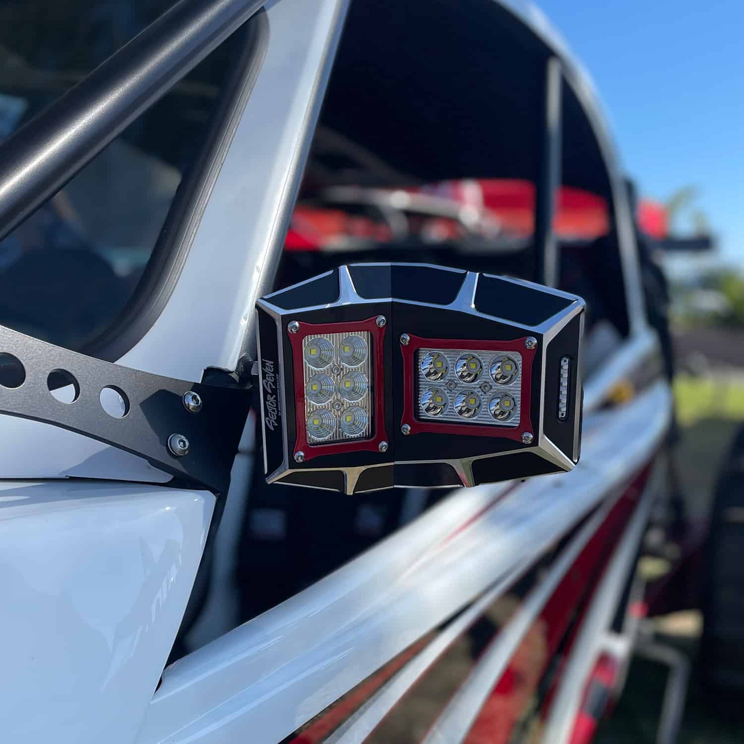 Sector Seven Sawtooth Utv Led Lighted Mirrors, Amber Marker