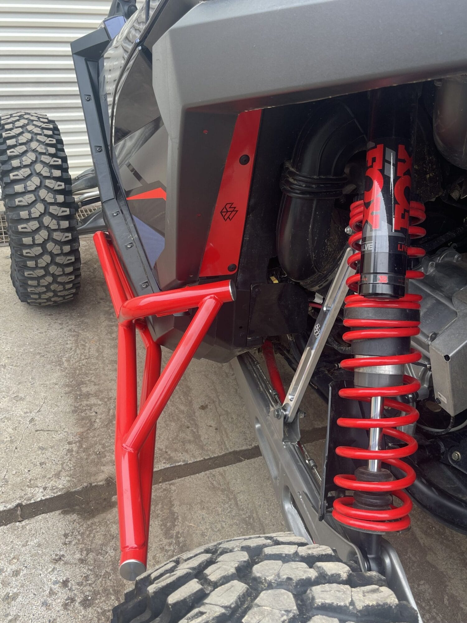 L And W Fab Polaris Rzr Pro R Tree Kickers, Nerf Bars