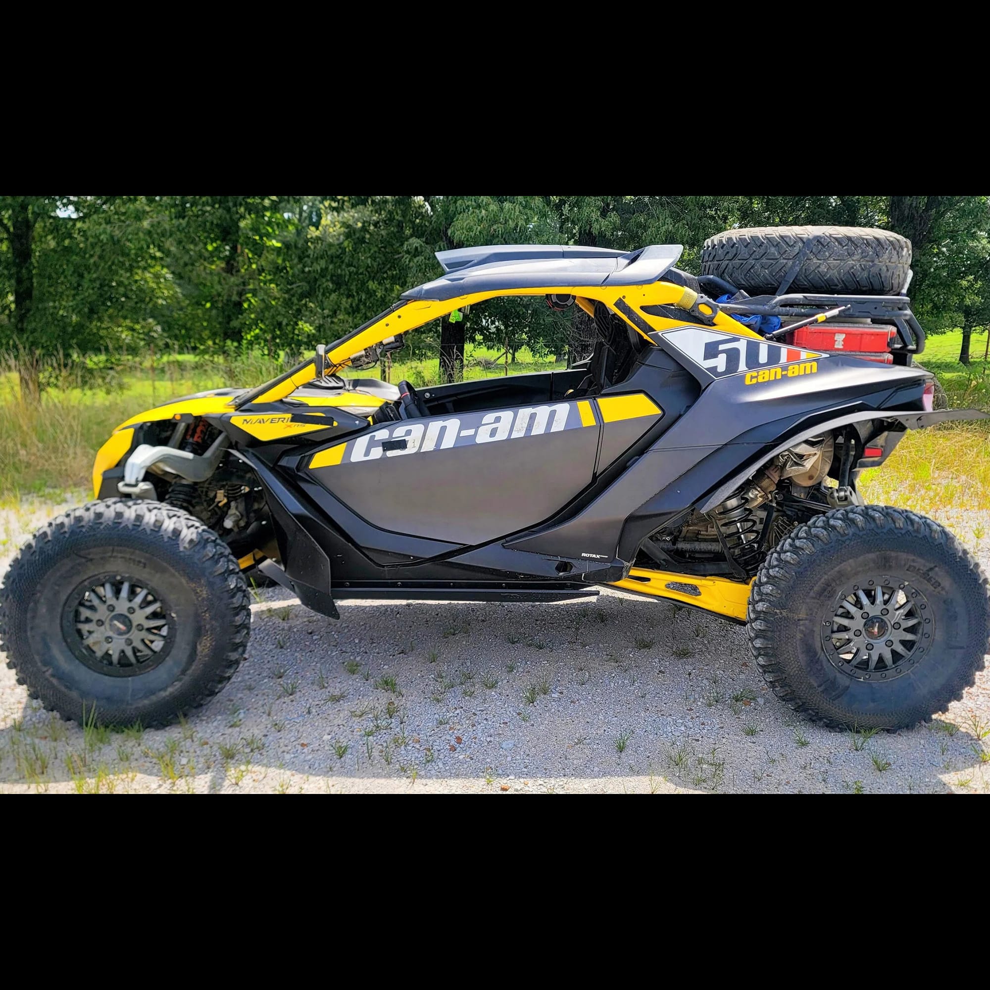 Trail Armor Can Am Maverick R Skid Plate With Rock Sliders Option
